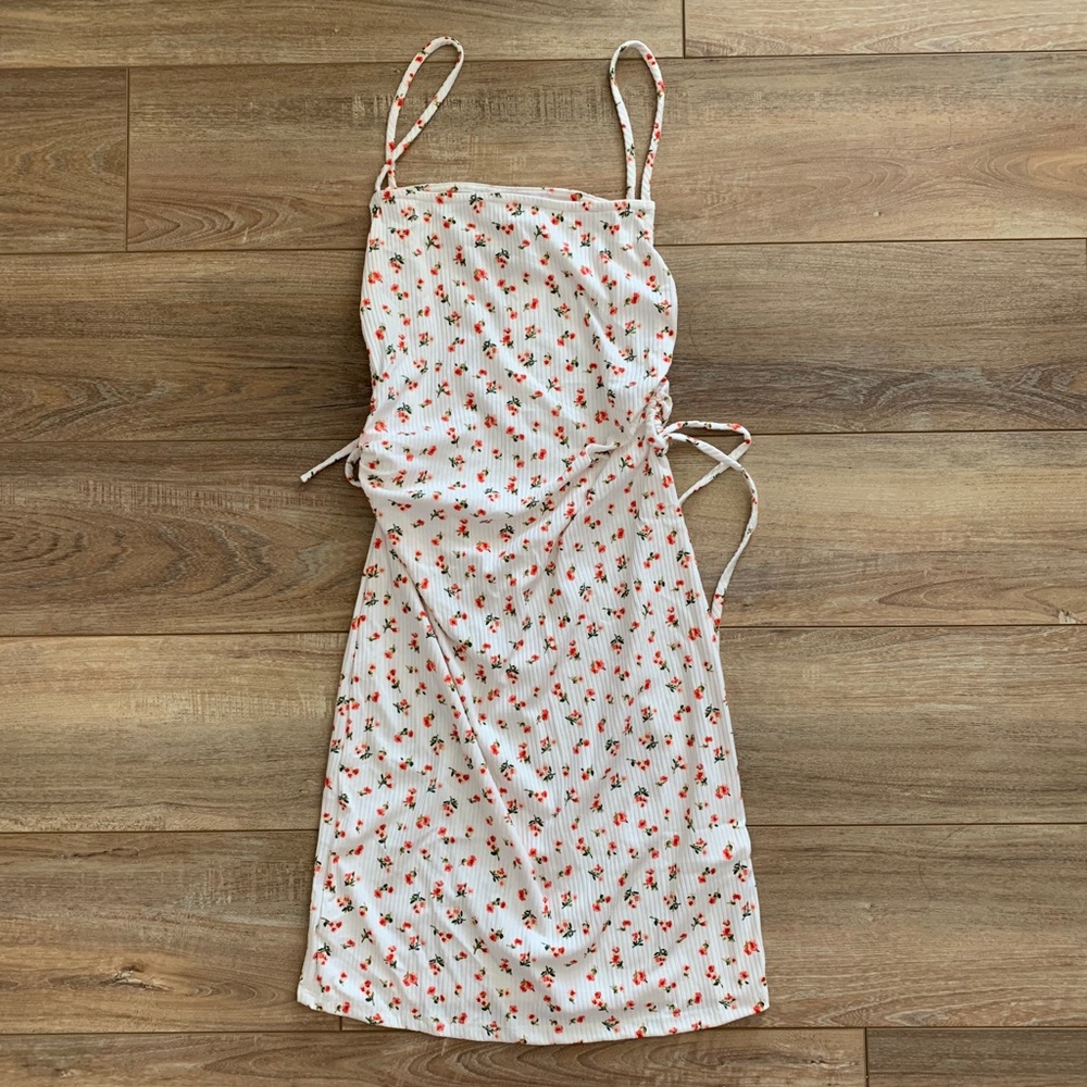 Floral Print Mini Dress - Picture 5 of 12